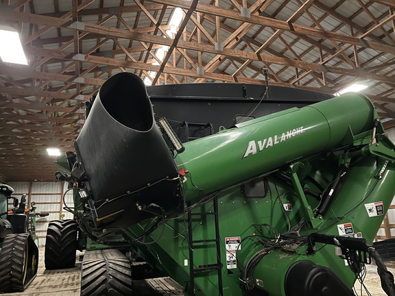 2014 Brent 2096 Grain Cart