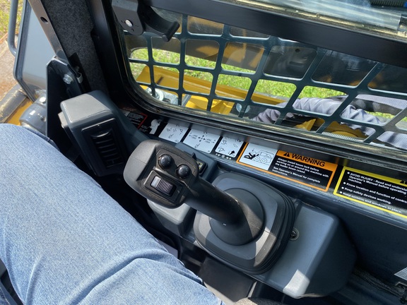 2023 John Deere 331G Compact Track Loader