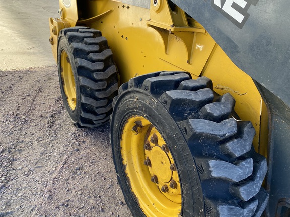 2021 John Deere 318G Skid Steer Loader