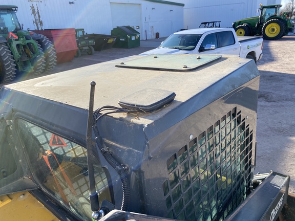 2021 John Deere 318G Skid Steer Loader