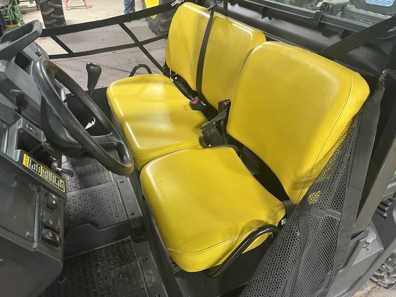 2019 John Deere XUV 835M ATV