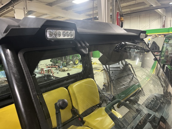 2019 John Deere XUV 835M ATV