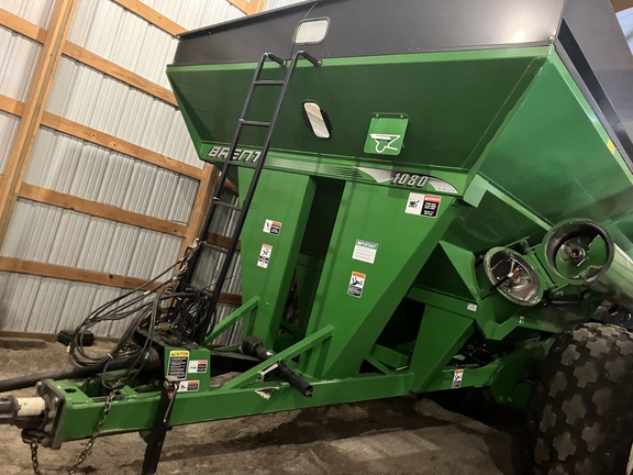 2006 Brent 1080 Grain Cart