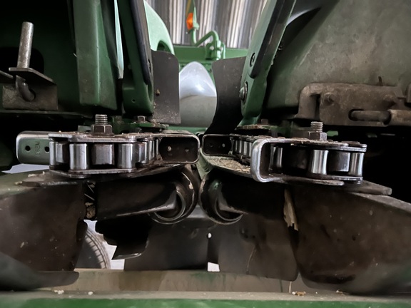 2013 John Deere 612C Header Corn Head