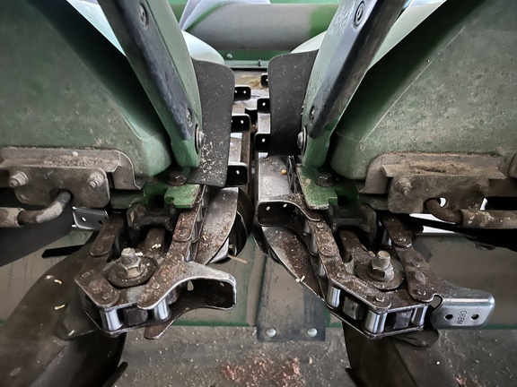 2013 John Deere 612C Header Corn Head