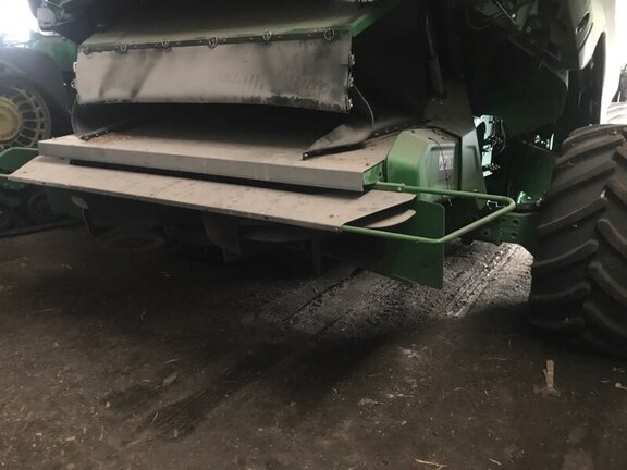 2024 John Deere X9 1100 Combine