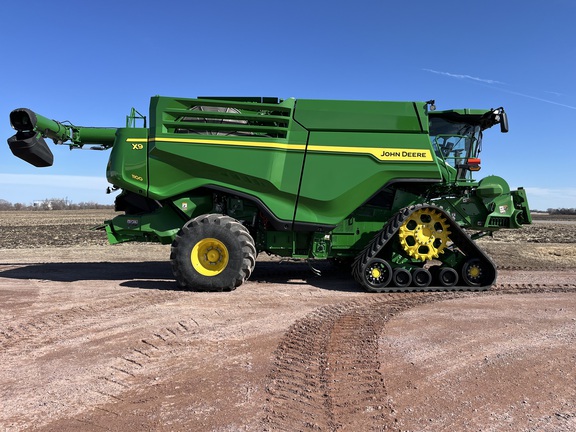 2024 John Deere X9 1100 Combine