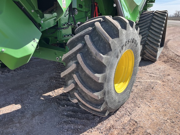 2024 John Deere X9 1100 Combine