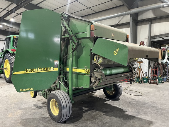 2004 John Deere 567 Baler/Round