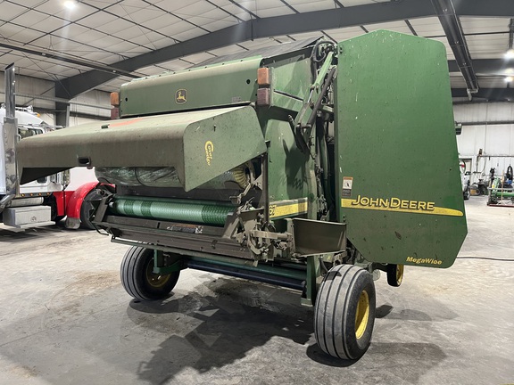 2004 John Deere 567 Baler/Round