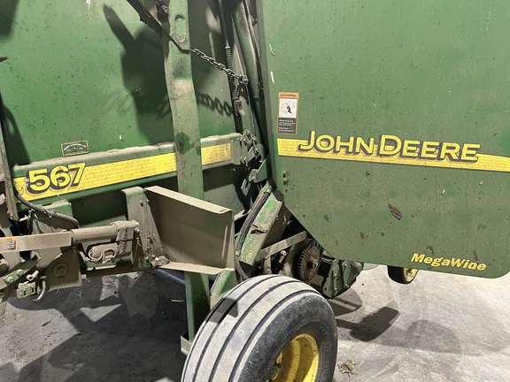 2004 John Deere 567 Baler/Round