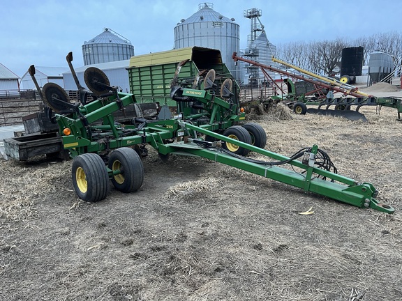 2013 John Deere 2100 Disk Ripper