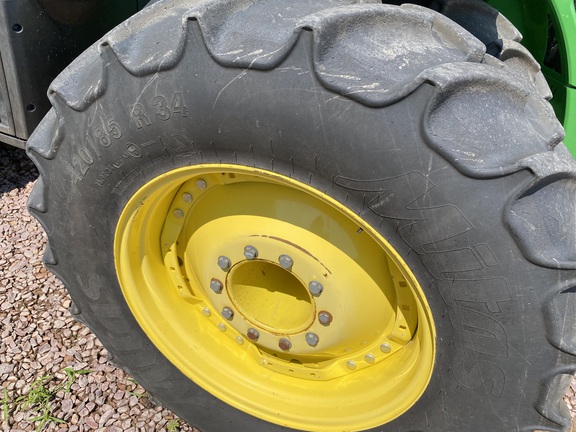 2015 John Deere 8320R Tractor