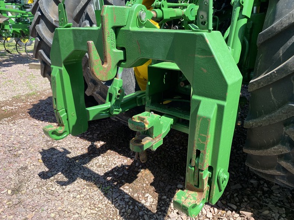 2015 John Deere 8320R Tractor