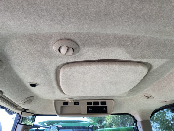 2015 John Deere 8320R Tractor