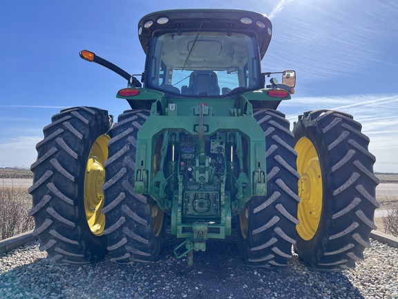 2015 John Deere 8320R Tractor