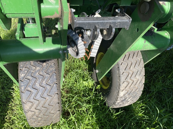 2013 John Deere 1770NT CCS Planter