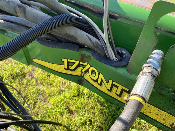 2013 John Deere 1770NT CCS Planter