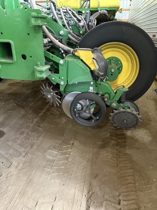 2021 John Deere 1775NT Planter
