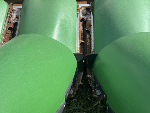 2020 John Deere 712C Header Corn Head