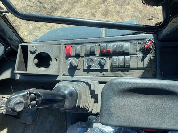 2023 John Deere 244L Compact Utility Loader