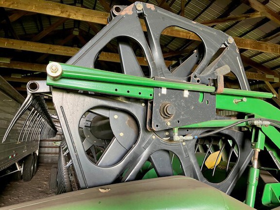 2009 John Deere 635F Header Combine