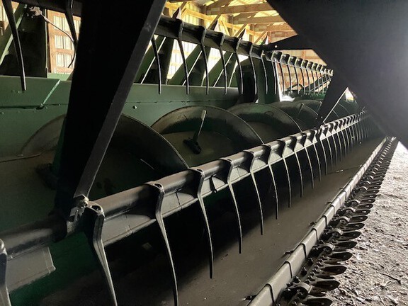 2009 John Deere 635F Header Combine