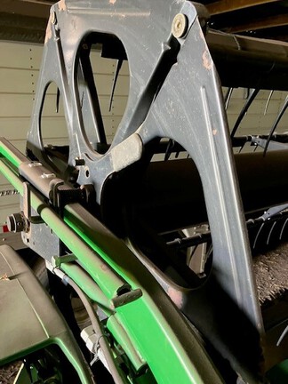 2009 John Deere 635F Header Combine