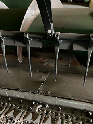 2009 John Deere 635F Header Combine