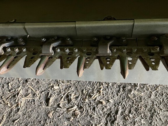 2009 John Deere 635F Header Combine