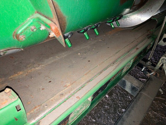 2009 John Deere 635F Header Combine