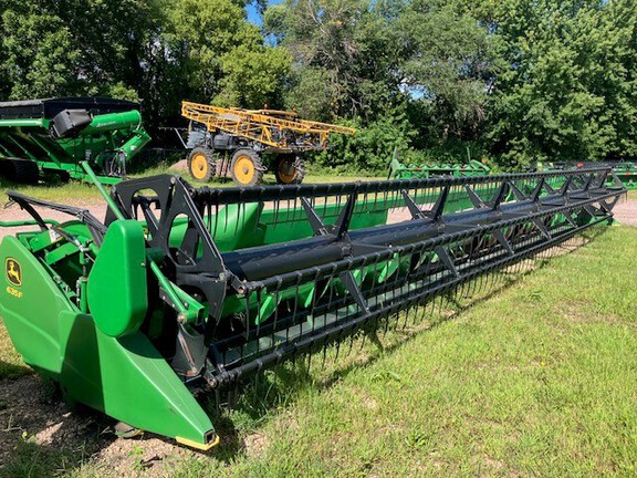 2009 John Deere 635F Header Combine