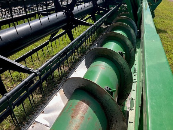 2009 John Deere 635F Header Combine