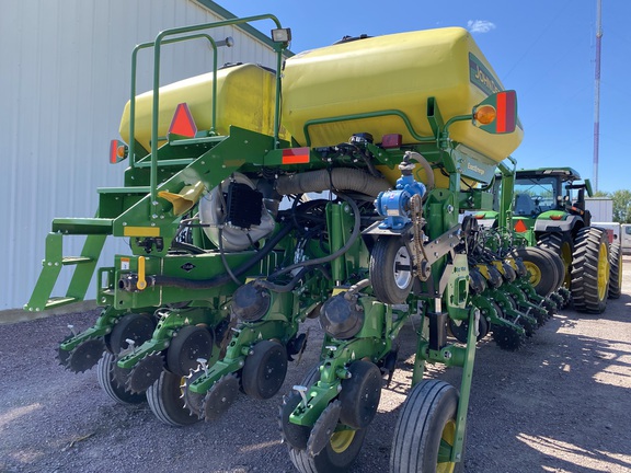 2019 John Deere 1775NT Planter