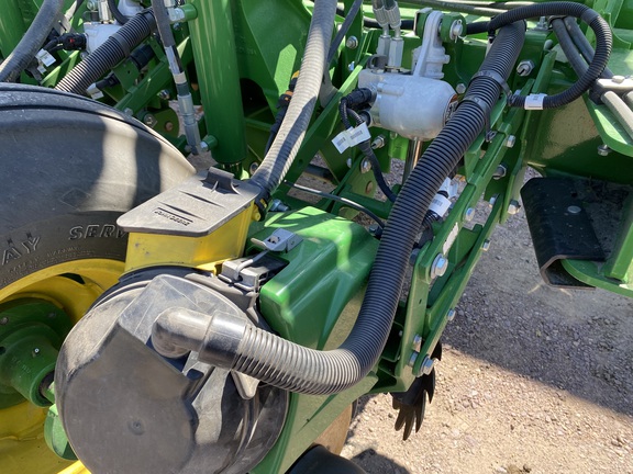 2019 John Deere 1775NT Planter