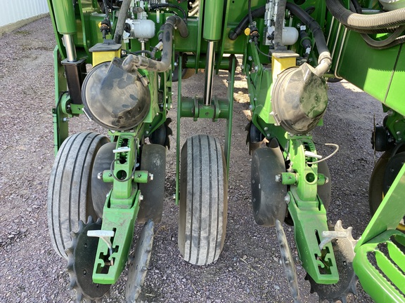 2019 John Deere 1775NT Planter