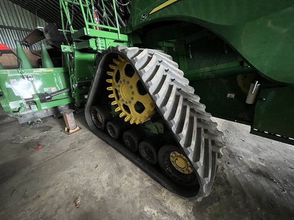 2023 John Deere S780 Combine