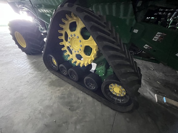 2023 John Deere S780 Combine