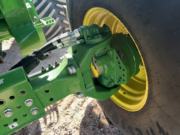 2023 John Deere S780 Combine