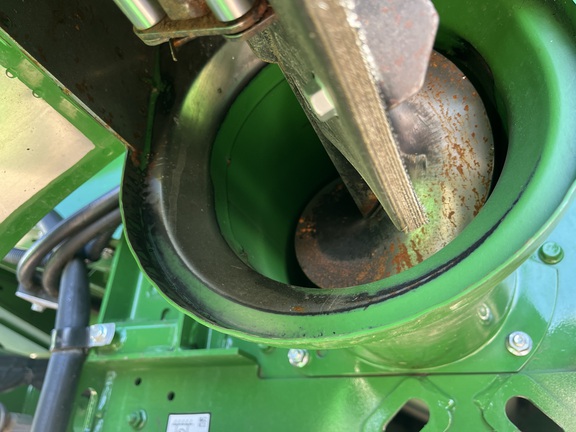 2023 John Deere S780 Combine