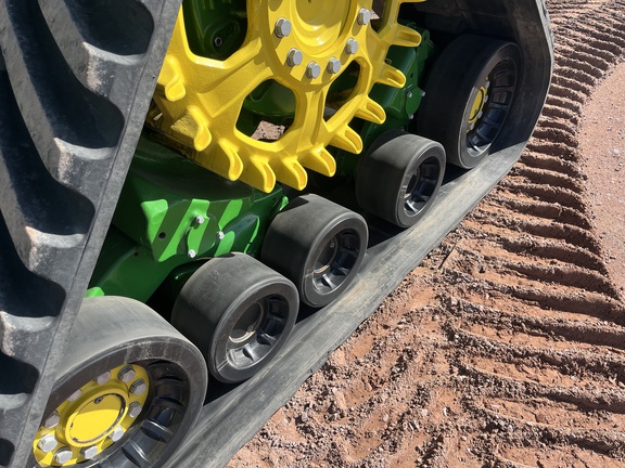 2023 John Deere S780 Combine