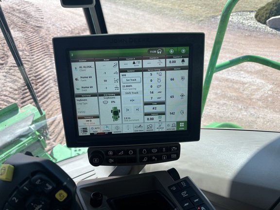 2023 John Deere S780 Combine