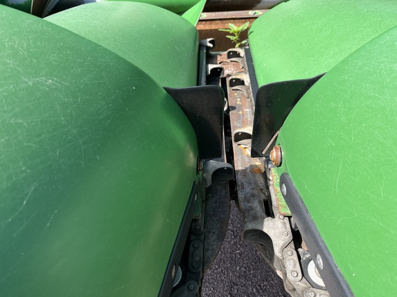 2017 John Deere 612FC Header Corn Head