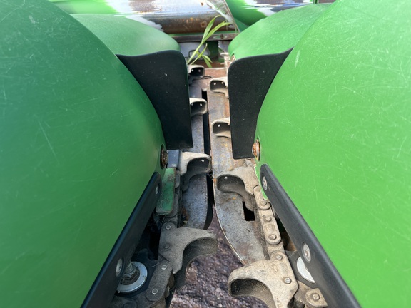 2017 John Deere 612FC Header Corn Head