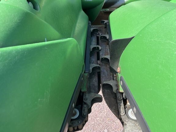 2017 John Deere 612FC Header Corn Head