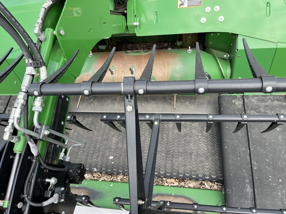 2017 John Deere 645FD Header Combine