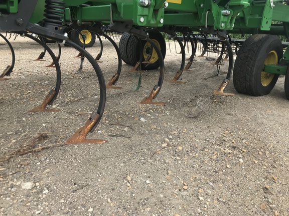 2024 John Deere 2230FH Field Cultivator