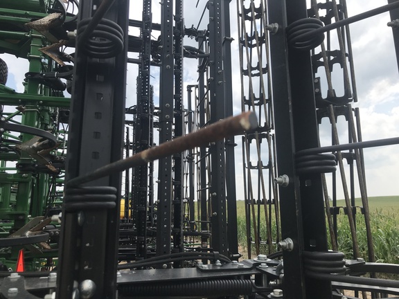 2024 John Deere 2230FH Field Cultivator