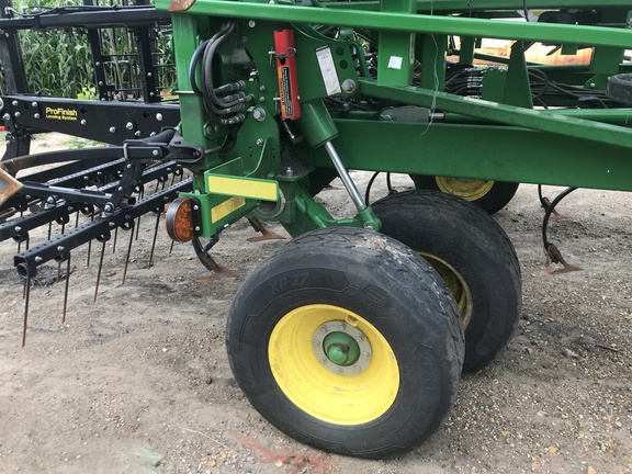 2024 John Deere 2230FH Field Cultivator