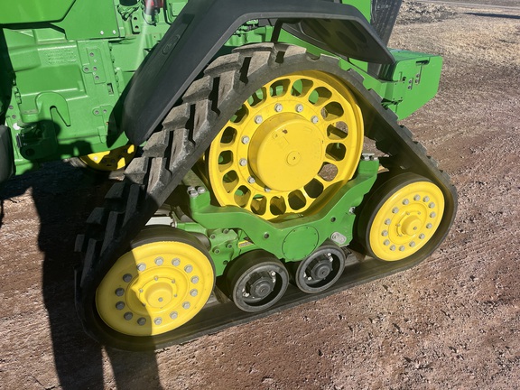 2020 John Deere 8RX 370 Tractor Rubber Track